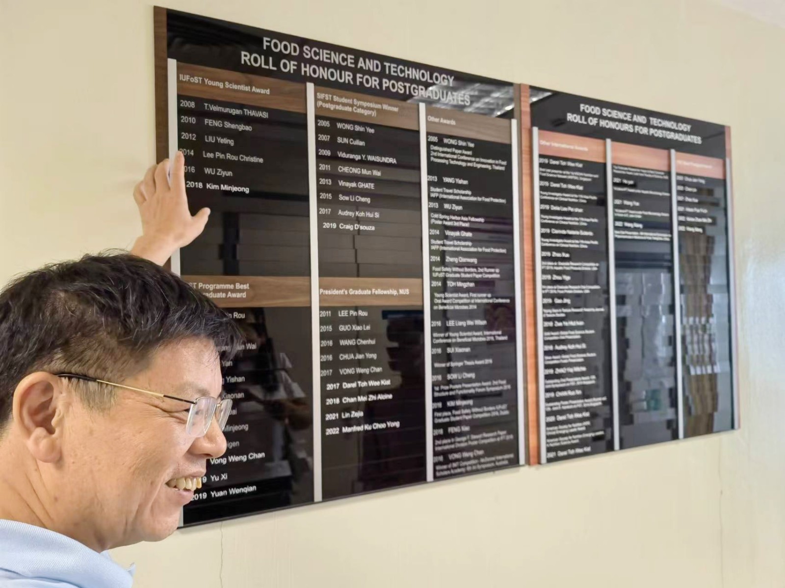 1699597696103727.jpg f1d548d8cbff10eaa0f25cfb5d518ad.jpg